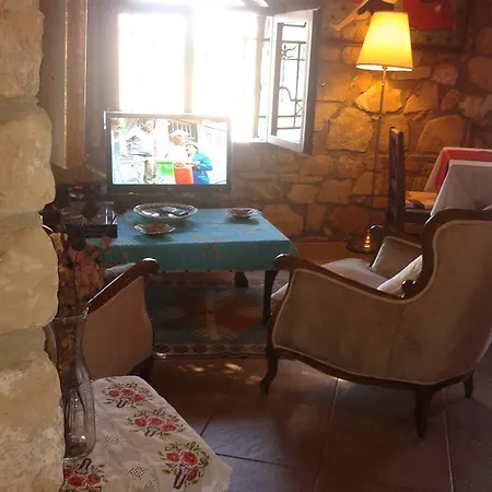 Ephesus Suites Han