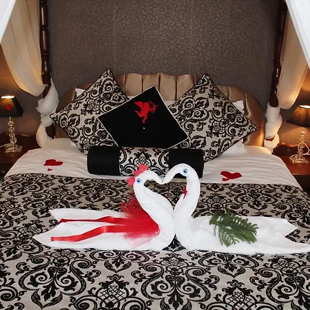 אורחן Ephesus Suites