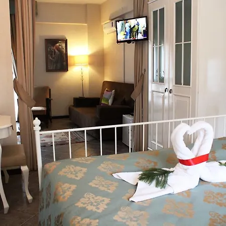 Ephesus Suites אורחן 5*