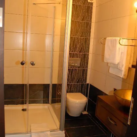 אורחן Ephesus Suites 5*